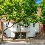 Splendid Apartment Near Vauxhall Tube